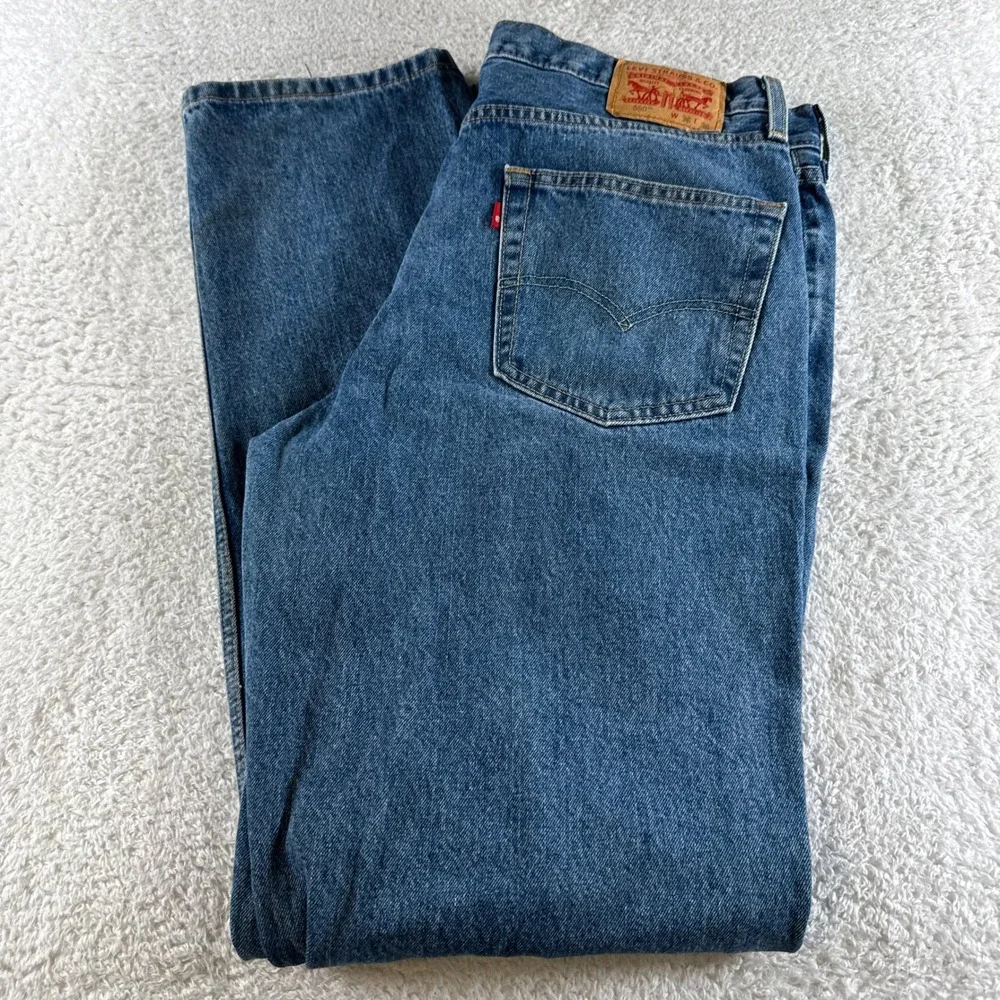 Levis 550 Relaxed Fit Straight Mens Tag 36x36 Western Medium Blue Denim Distress